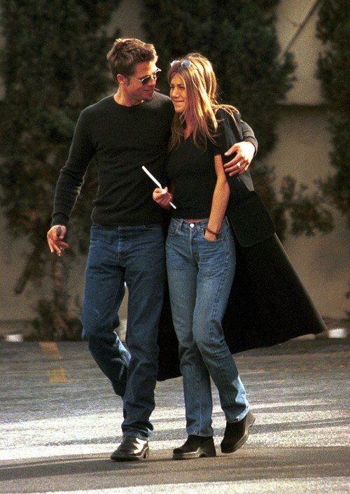 Angelina Jolie Divorce Drives Brad Pitt Back Into Jennifer Aniston’s Arms?