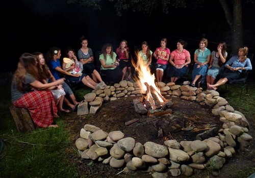 19 Kids and Counting RECAP 4/1/14: Season 8 Premiere “A Duggar Says Yes”