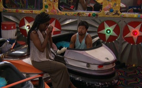 Big Brother 18 Spoilers: Week 2 LIVE Feed Highlights – 8-Pack Crumbles – Frank’s Deals Exposed – Da’Vonne Schemes (PHOTOS)