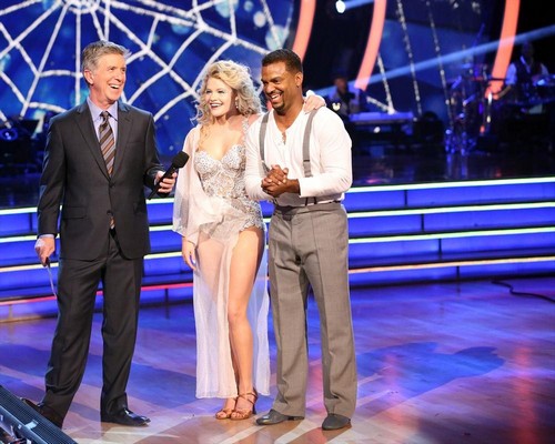 Alfonso Ribeiro & Witney Carson Dancing With the Stars Cha Cha Cha Video Season 19 Week 8 #DWTS