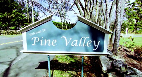 All My Children Sequel Plans – Pine Valley Primetime Reboot – ABC Reveals Kelly Ripa and Mark Consuelos Attached