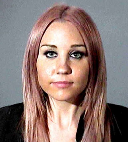 Amanda Bynes Caught Texting And Driving