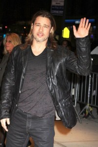 Brad Pitt And Angelina Jolie Pick Up Wedding Rings, Getting Married Or Still Teasing? 1207