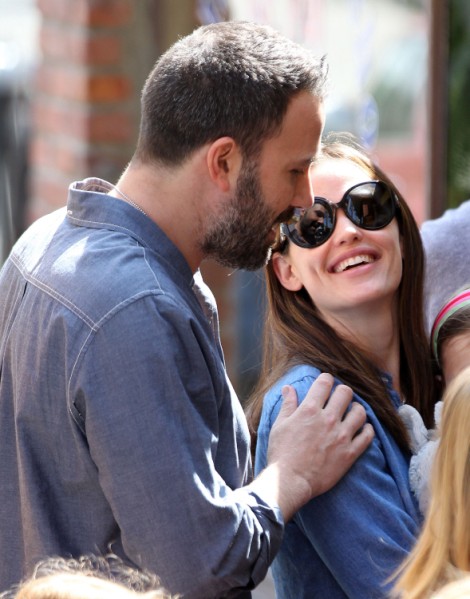 Ben Affleck, Jennifer Garner Fight To Deny Sham Marriage Reports (Photos)