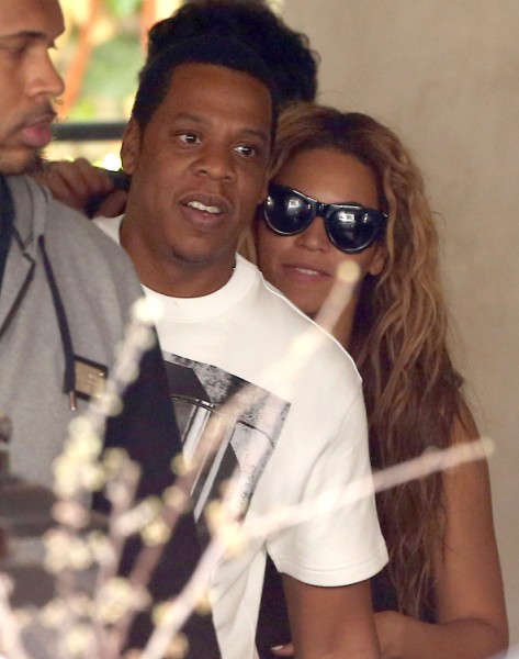 Beyonce Baby Bump Revealed On Tour – Is Another Baby On The Way? (PHOTOS)