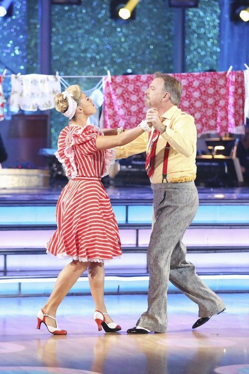 Bill Engvall Dancing With the Stars Cha Cha Video 11/18/13