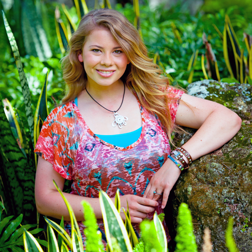 Bindi Irwin and Chandler Powell Break-Up Coming: Boyfriend Jealous of Dancing with the Stars’ Partner Derek Hough Bond