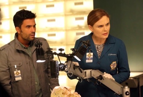 Bones Recap – Cyndi Lauper is Back as Avalon! Season 10 Episode 11 “The Psychic in the Soup”