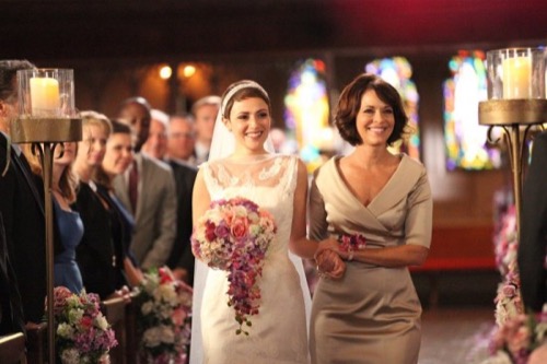 Chasing Life Recap and Spoilers – Do I or Don’t I? Season 2 Episode 6 “That Last W”