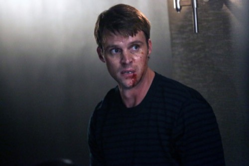 Chicago Fire Recap 10/13/15: Season 4 Episode 1 Premiere “Let It Burn”