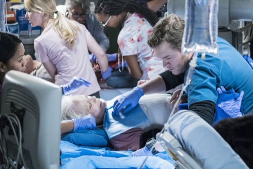 Code Black Recap 12/21/16: Season 2 Episode 11 “Exodus”