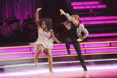 Amber Riley Dancing With the Stars Jive Video 9/23/13