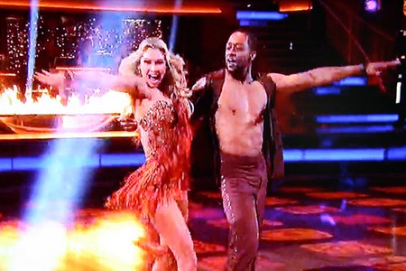 Jaleel White Dancing With The Stars Cha Cha Cha Performance Video 4/23/12