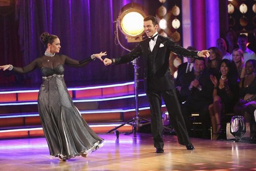Leah Remini Dancing With the Stars Samba Video 9/23/13