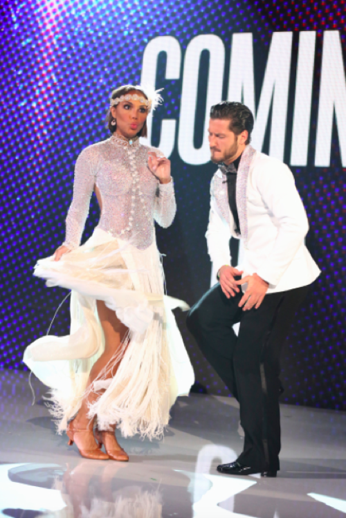 Tamar Braxton Rushed To Hospital Emergency, Misses DWTS Live Performance – Update: Shows Up For Second Dance!