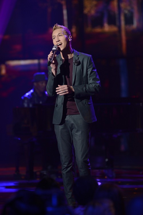 Devin Velez American Idol “The Tracks Of My Tears” Video 3/27/13