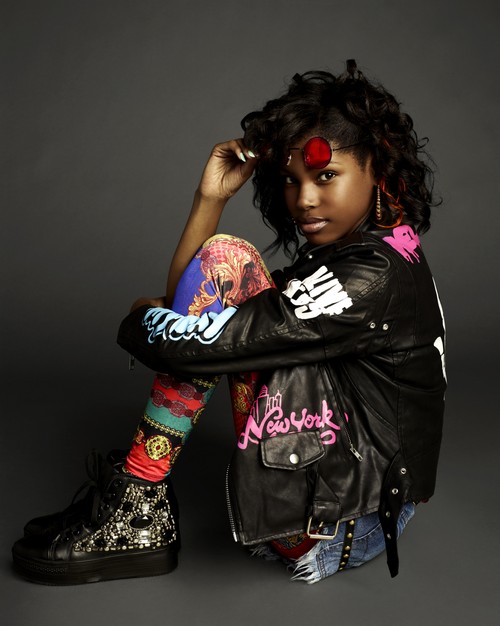 Diamond White The X Factor “It’s a Man’s Man’s Man’s World” Video 12/5/12