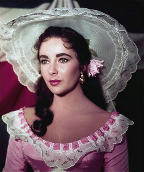 Elizabeth Taylor’s Sex Crazed Affair With Ronald Reagan and Threesome With JFK Revealed in New Tell-All