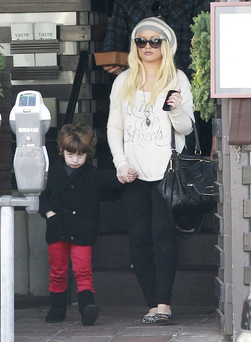 Christina Aguilera To Dump Matthew Rutler And Date Colin Farrell Instead