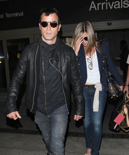 Justin Theroux Becomes Jennifer Aniston’s New Financial Manager?