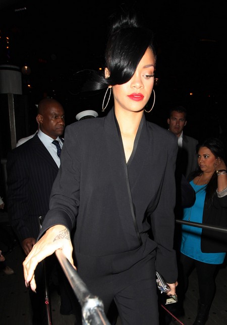 Which Popular Rapper Has Rihanna Added To Her Extensive ‘Had Sex With’ List?
