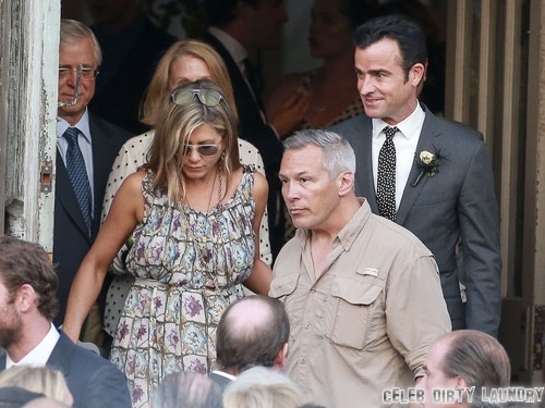 Jennifer Aniston Pushing Back Justin Theroux Wedding Again