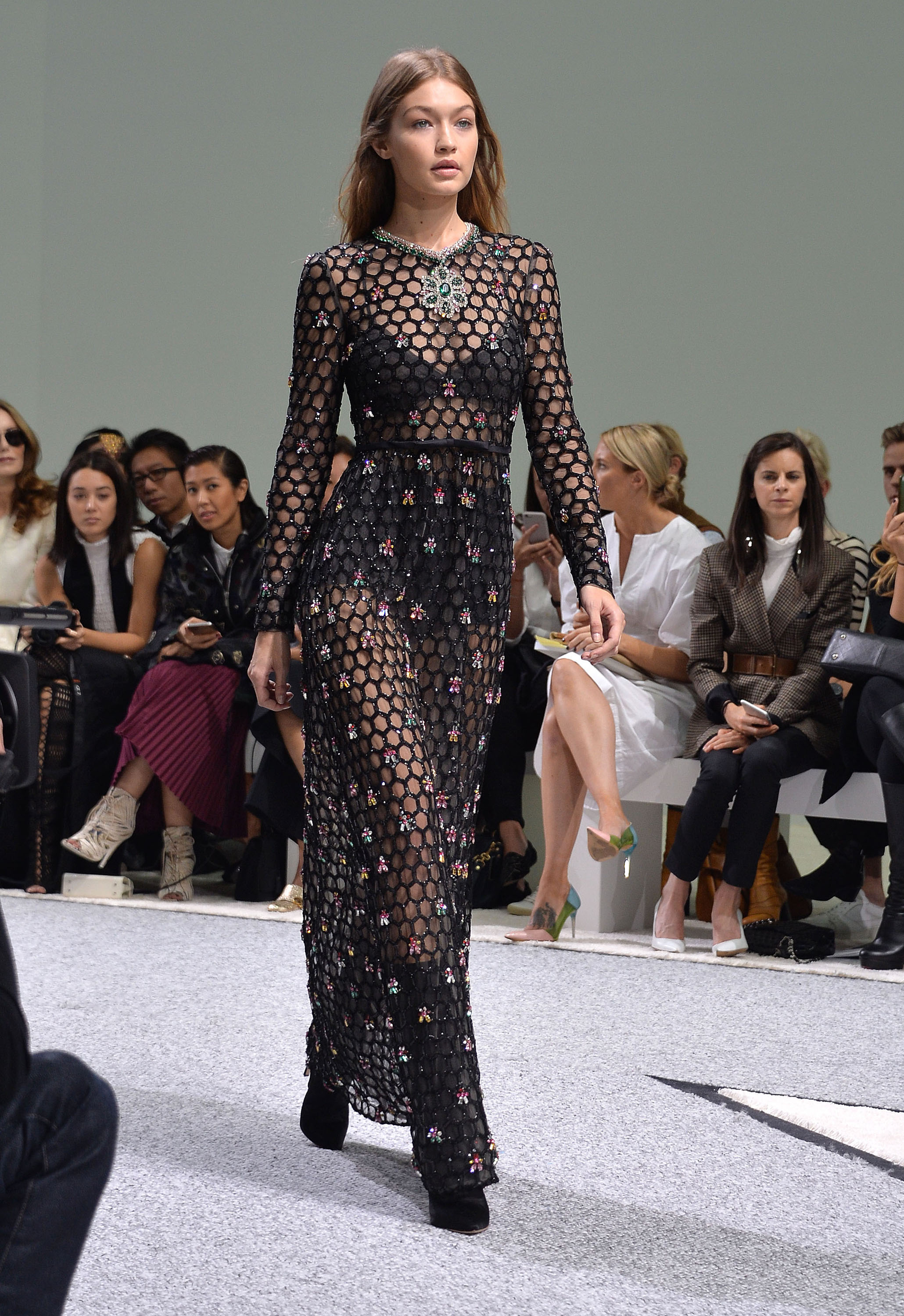 Gigi Hadid Admits Failure As A Supermodel: Struggles On Runway, Feels Insecure