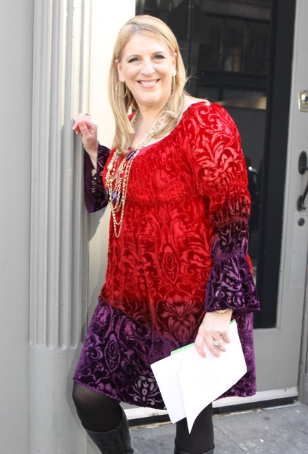 Lisa Lampanelli Calls America STUPID and Defends O’Aubrey O’Day (Video)