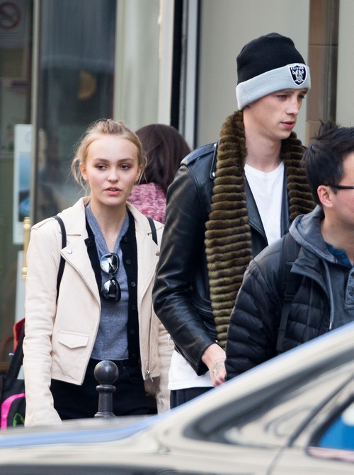 Lily-Rose Depp Spotted With Boyfriend Ash Stymest: Couple Still Going Strong Despite Johnny Depp’s Opposition?