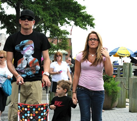 Teen Mom 2’s Jenelle Evans And Gary Head Adopt!
