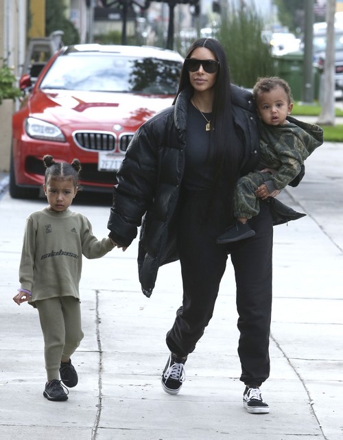 Kim Kardashian Divorce: Kanye West Ditches Kim, Ashamed Of Her Beach Photos?