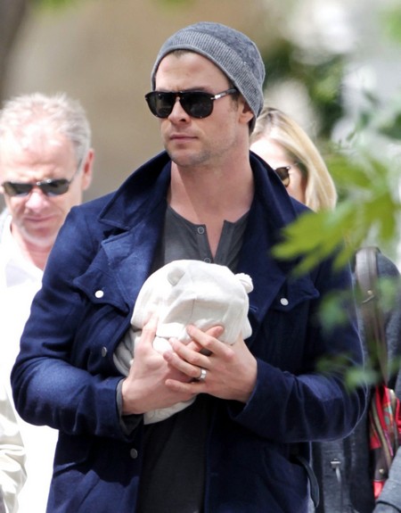 Playing Christian Grey Can You See Chris Hemsworth In Fifty Shades of Grey?