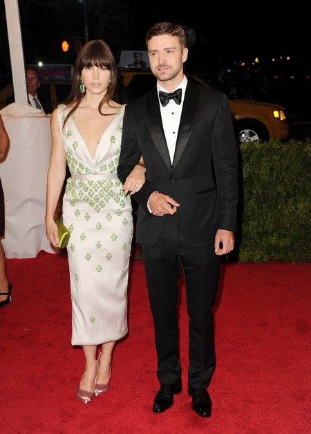 Report: Jessica Biel Catches Justin Timberlake Cheating Again