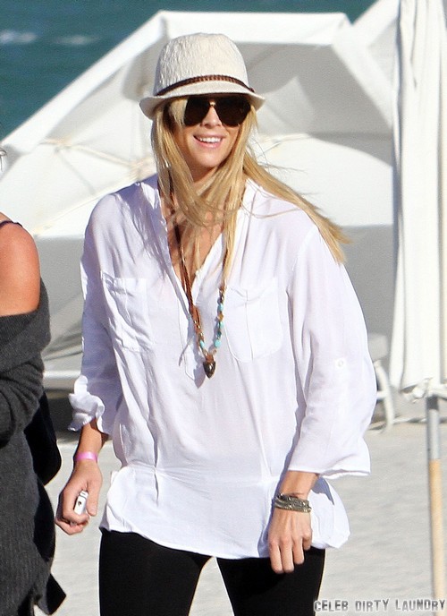 Elin Nordegren Furious At Tiger Woods Over Naked Fishing With Lindsey Vonn