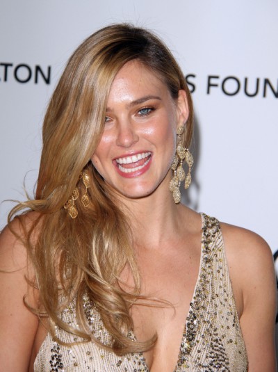 Maxim Hottest Bar Refaeli Wants To Marry Justin Bieber