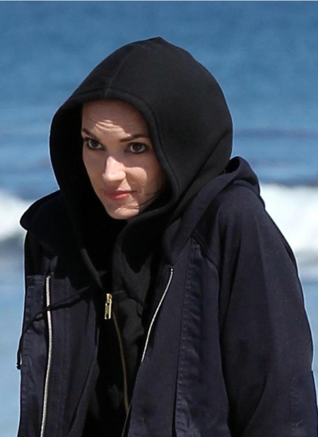 Looks Like Winona Ryder is Shoplifting Again (Photos)