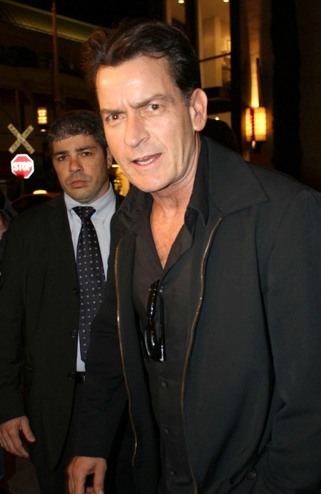 American Idol Wants Charlie Sheen As A Judge!