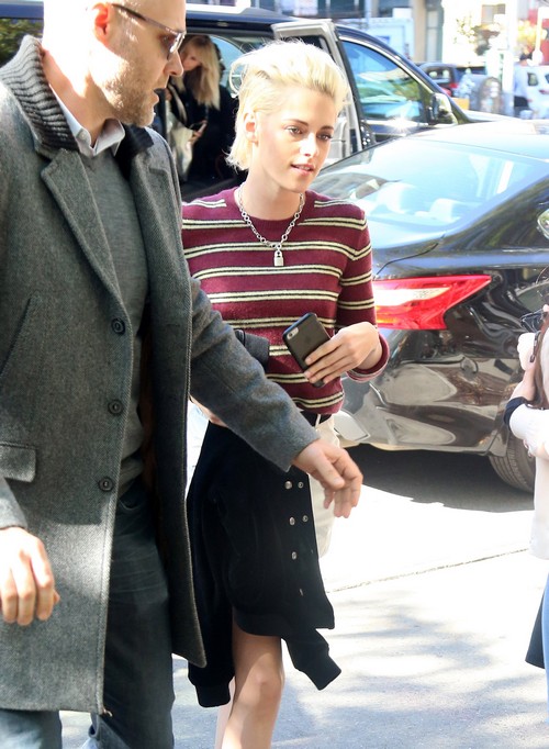 Kristen Stewart Real Love For St. Vincent or Award Season Showmance?