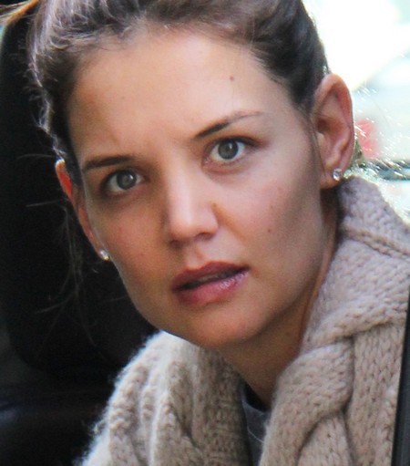 Katie Holmes Bullies Tom Cruise’s Daughter Isabella By Firing Her (Photos)