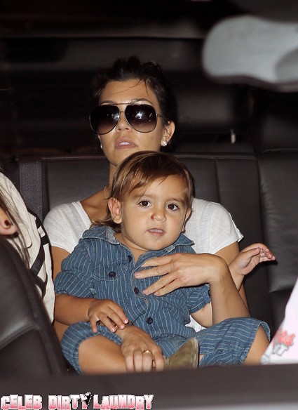 Kourtney Kardashian Schleps Son To Manhattan Plastic Surgeon
