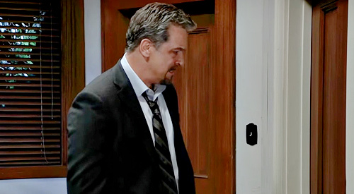 General Hospital Spoilers: Brennan Catches Carly in Bed with Valentin