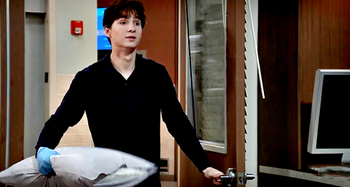 General Hospital Tuesday, April 21 Update: Cullum’s Two Surprises, Ric Doesn’t Trust Ethan