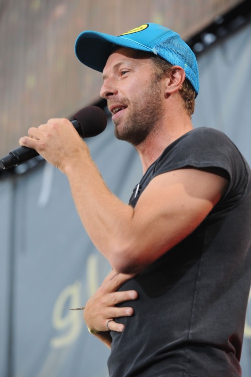 Chris Martin Romancing Dakota Johnson: Does Gwyneth Paltrow Care?