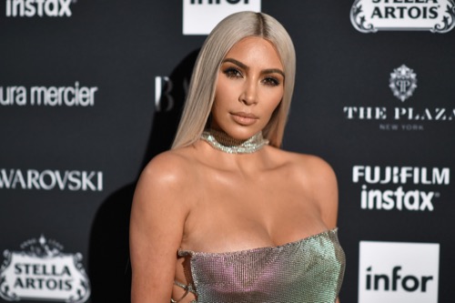 Kim Kardashian Goes Platinum Blonde: Fans Assume She’s Gone Under The Knife