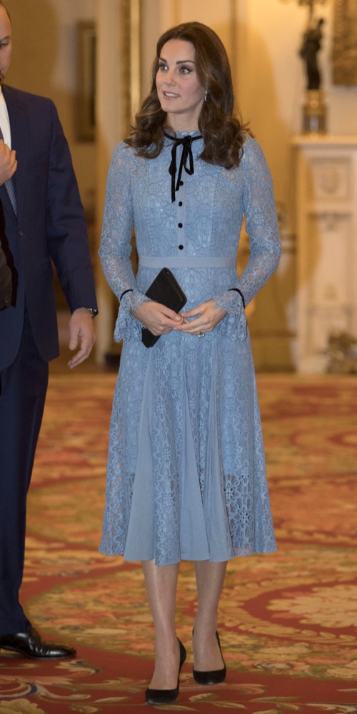 Kate Middleton Frustrated By Meghan Markle Stealing The Spotlight: The Duchess of Cambridge Will Win In The End