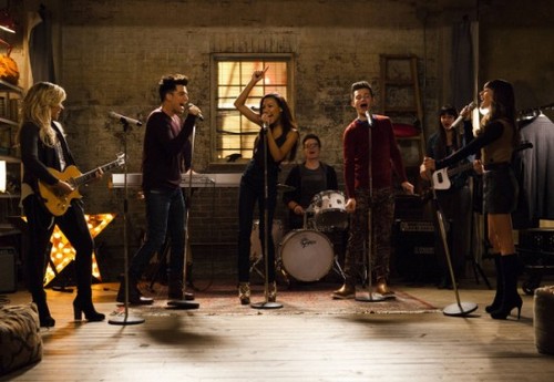 Glee RECAP 11/7/13: Season 5 Episode 4 “A Katy or a Gaga”