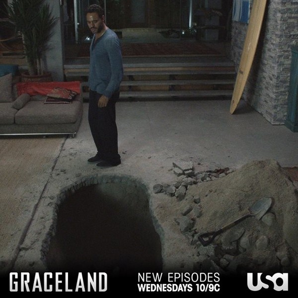 Graceland Best Detailed Recap: Season 2 Episode 11 “Home”
