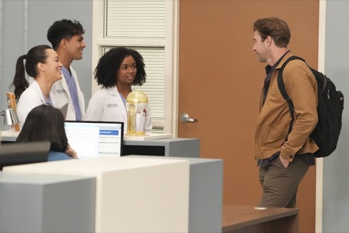 Grey’s Anatomy Recap 05/11/23: Season 19 Episode 18 “Ready to Run”