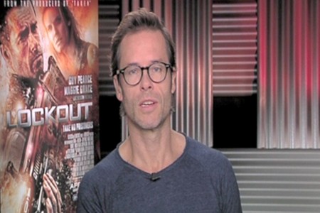 Exclusive Interview: Guy Pearce from Lockout (Video)