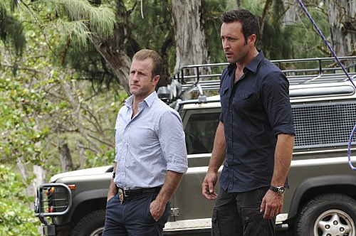 Hawaii Five-0 Premiere Recap – Honeymoon from Hell: Season 6 Episode 1 “Mai ho`oni i ka wai lana mâlie”